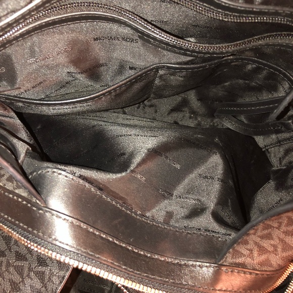Michael Kors bag barely used SOLD - Picture 8 of 8